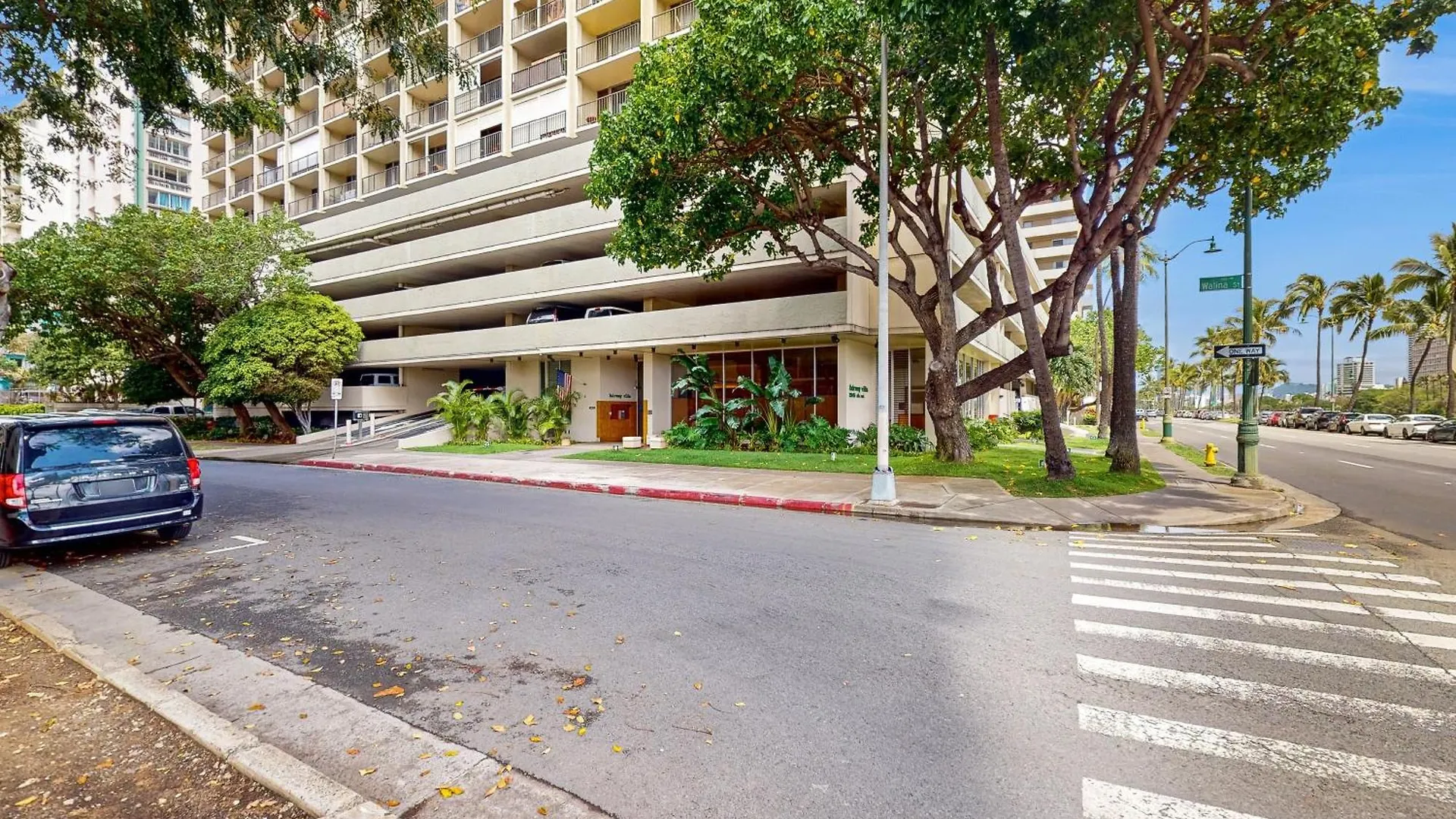 Honolulu Horizon Haven-30 Night Minimum Hotel