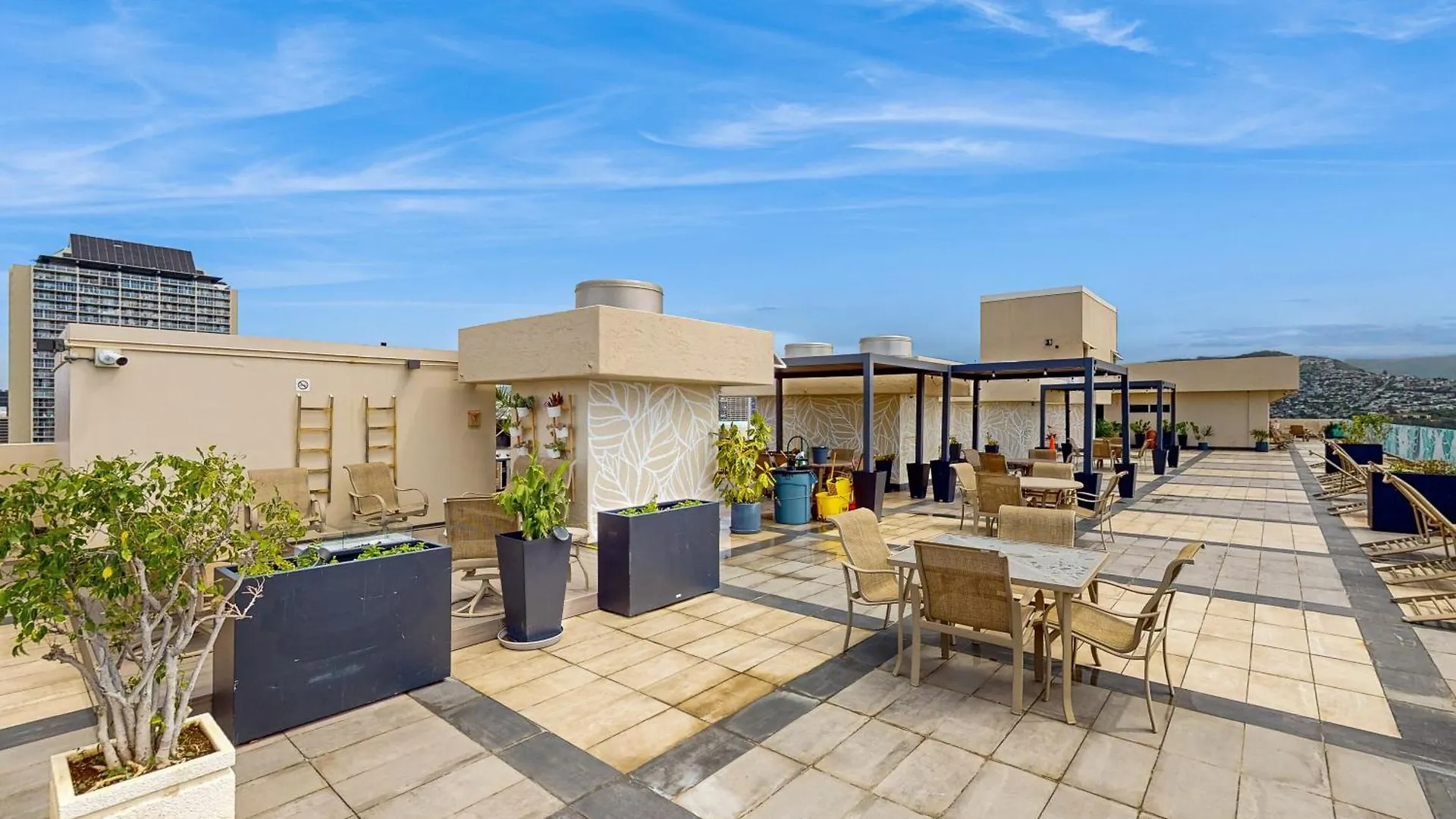 Honolulu Horizon Haven-30 Night Minimum Hotel 0*,  United States