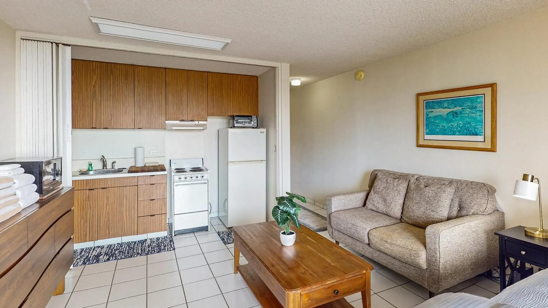 Honolulu Horizon Haven-30 Night Minimum Hotel